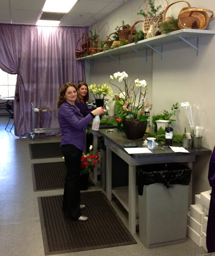 Florist «Tatum Flowers», reviews and photos, 13637 N Tatum Blvd #24, Phoenix, AZ 85032, USA