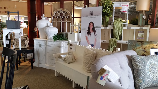 Furniture Store «Wolf Furniture», reviews and photos, 371 Eisenhower Dr, Hanover, PA 17331, USA