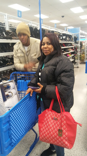 Clothing Store «Ross Dress for Less», reviews and photos, 926 Airport Center Rd, Allentown, PA 18109, USA