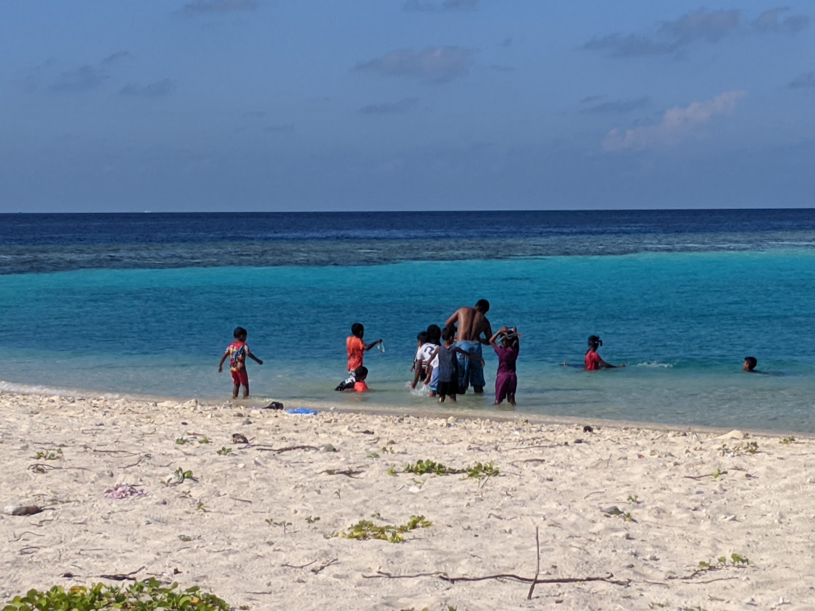 Photo of Bikini Beach Mahibadhoo with partly clean level of cleanliness
