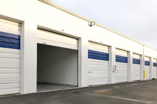 Self-Storage Facility «Lighthouse Self Storage Fort Lauderdale», reviews and photos, 1121 E Commercial Blvd, Fort Lauderdale, FL 33334, USA