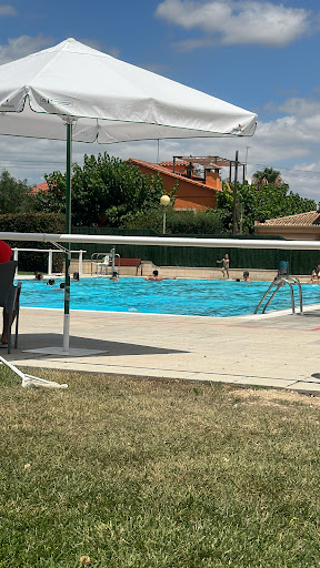 Piscina Municipal Sant Jaume dels Domenys en Sant Jaume dels Domenys, Tarragona