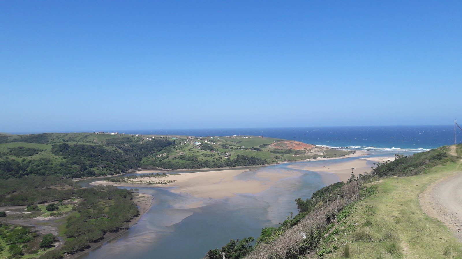 Mdumbi beach'in fotoğrafı kirli temizlik seviyesi ile