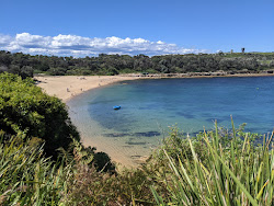 Malabar Beach'in fotoğrafı dağlarla çevrili