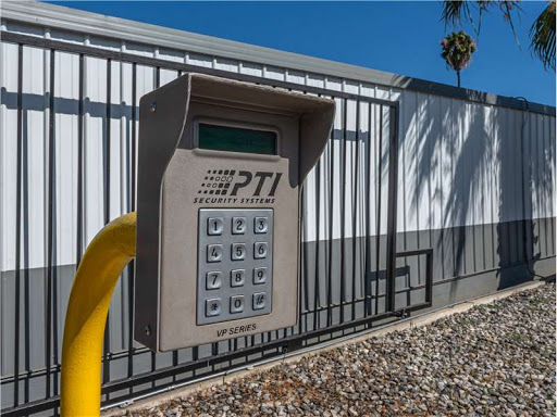 Storage Facility «Extra Space Storage», reviews and photos, 15101 Raymer St, Van Nuys, CA 91405, USA