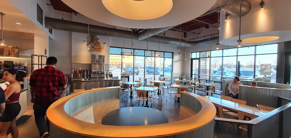 Chipotle Mexican Grill 77040