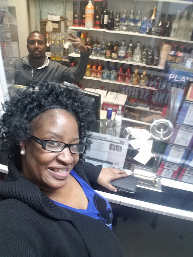Grocery Store «Jones Grocery Store», reviews and photos, 4350 Texas Ave SE, Washington, DC 20019, USA