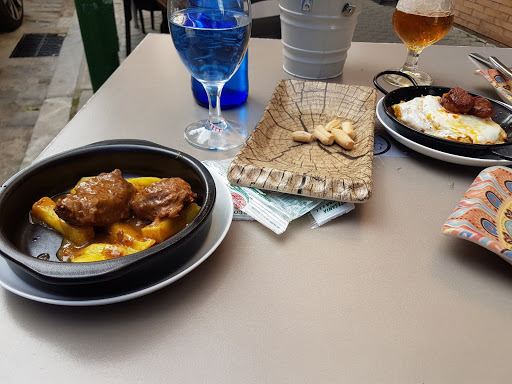 Bar Vinos y Tapas la Estación en Seville