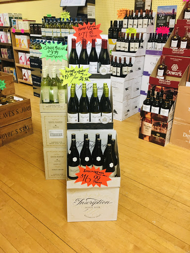 Wine Store «Jamestown Wine & Spirits», reviews and photos, 30 Southwest Ave, Jamestown, RI 02835, USA