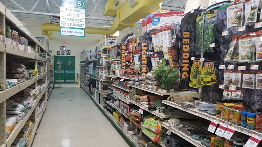 Pet Supply Store «Pet Supplies Plus», reviews and photos, 64920 Van Dyke, Washington, MI 48095, USA