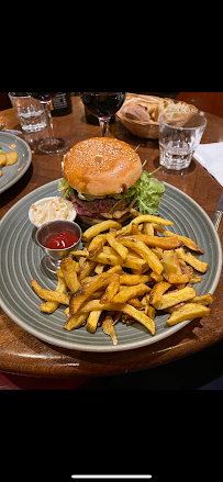 Hamburger du Restaurant français La Piscine à Paris - n°4