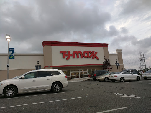 T.J. Maxx, 903 St George Ave, Woodbridge, NJ 07095, USA, 