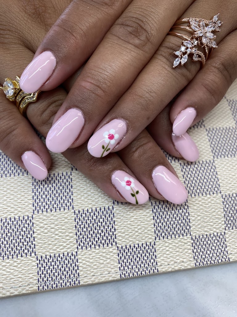 Tita's Nail Bar 07087