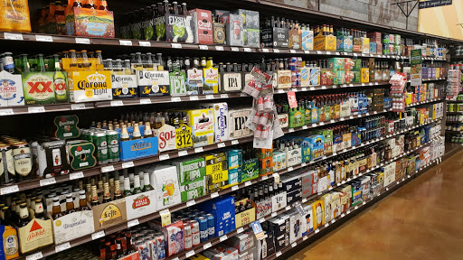 Grocery Store «Fresh Thyme Farmers Market- Bloomington IN», reviews and photos, 3600 W 3rd St, Bloomington, IN 47404, USA