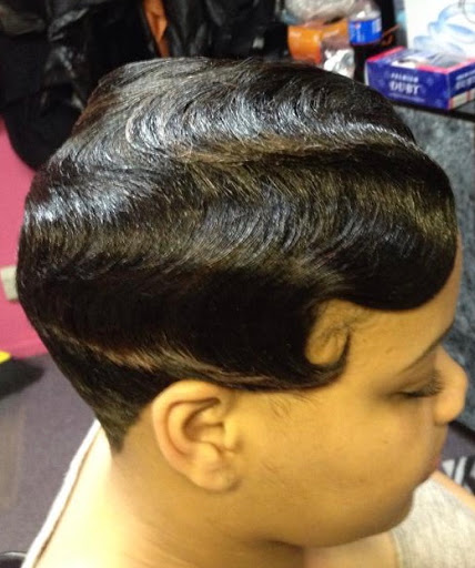 Beauty Salon «D L Kutz Hair Salon», reviews and photos, 235 W Greens Rd, Houston, TX 77067, USA