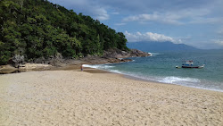 Photo de Plage du Lagon protégé par des falaises