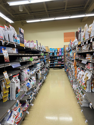 Pet Supply Store «Petco Animal Supplies», reviews and photos, 1412 S Main Chapel Way, Gambrills, MD 21054, USA