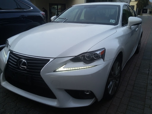 Lexus Dealer «Lexus of Englewood», reviews and photos, 53 Engle St, Englewood, NJ 07631, USA