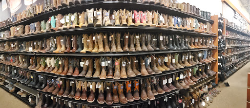 Shopping Mall «Valley West Mall», reviews and photos, 1551 Valley W Dr, West Des Moines, IA 50266, USA