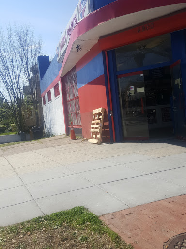 Carquest Auto Parts, 4900 Georgia Ave NW, Washington, DC 20011, USA, 