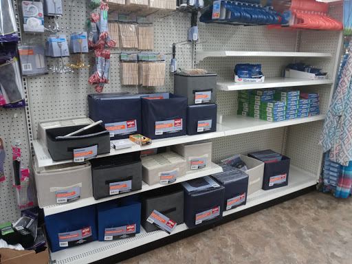 Dollar Store «Dollar Tree», reviews and photos, 5253 Library Rd, Bethel Park, PA 15102, USA