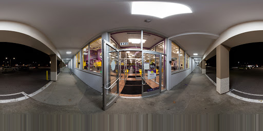 Gym «Planet Fitness», reviews and photos, 1135 E Grand River Ave, Howell, MI 48843, USA