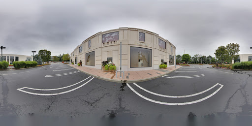 Shopping Mall «Americana Manhasset», reviews and photos, 2060 Northern Blvd, Manhasset, NY 11030, USA