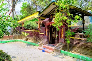 Princes Champa Tomb image