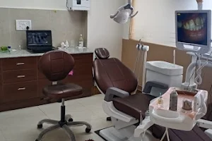 Neem dental image