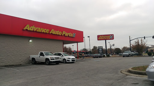 Auto Parts Store «Advance Auto Parts», reviews and photos, 310 US-31 BYP, Bowling Green, KY 42101, USA