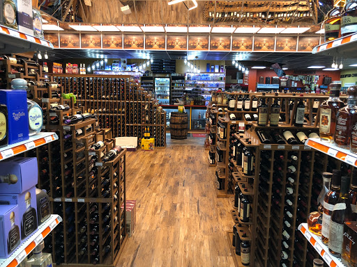 Liquor Store «Town Line Wine & Spirits», reviews and photos, 2430 Foxon Rd, North Branford, CT 06471, USA