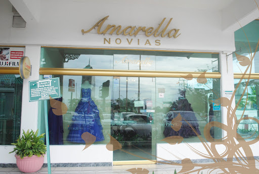 Amarella Novias