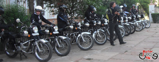 मोटरसाइकिल रेंटल है भारत