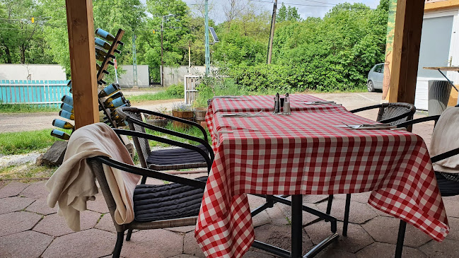 La Piazza - Étterem