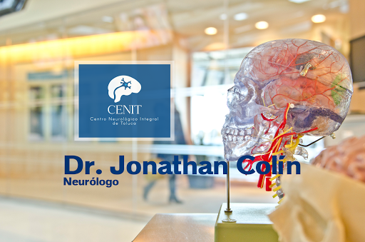 Dr. Jonathan Colín. Neurólogo