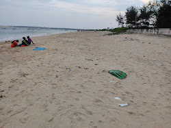 Zdjęcie Kulasekharapatnam Beach z powierzchnią turkusowa czysta woda