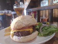 Hamburger du Restaurant américain Oncle Scott's Dole - n°14
