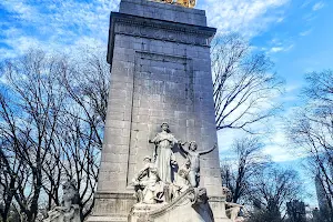 Maine Monument image