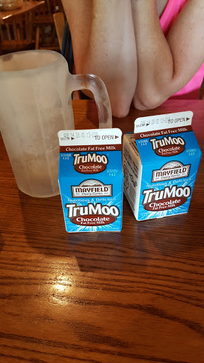 American Restaurant «Cracker Barrel Old Country Store», reviews and photos, 675 Buford Hwy, Cumming, GA 30040, USA