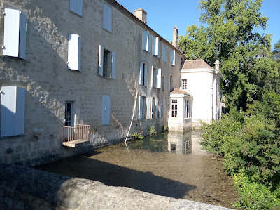 Monastère des Antonins et moulin de Pondaurat à Pondaurat