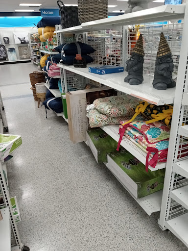 Clothing Store «Ross Dress for Less», reviews and photos, 3355 Daniels Rd, Winter Garden, FL 34787, USA