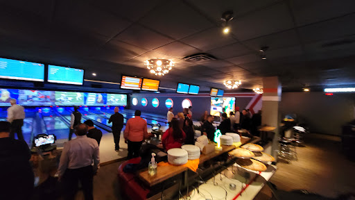 Bowling Alley «Bowlmor White Plains», reviews and photos, 47 Tarrytown Rd, White Plains, NY 10607, USA
