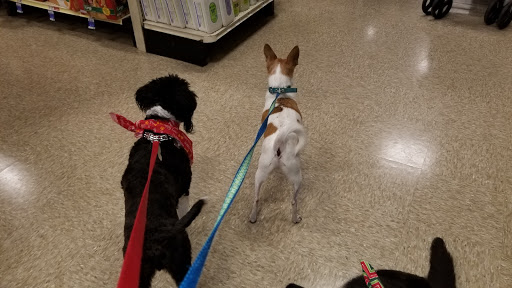 Pet Supply Store «PetSmart», reviews and photos, 1921 Gulf Fwy S, Dickinson, TX 77539, USA