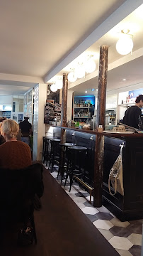 Atmosphère du Restaurant français La Maison Bleue à Paris - n°15