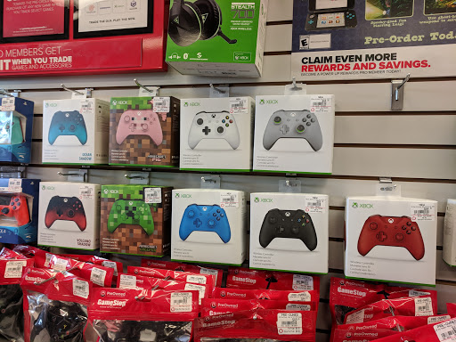 Video Game Store «GameStop», reviews and photos, 8954 SE Sunnyside Rd, Clackamas, OR 97015, USA