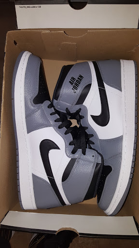 Clothing Store «Nike Clearance Store», reviews and photos, 5209 International Dr, Orlando, FL 32819, USA