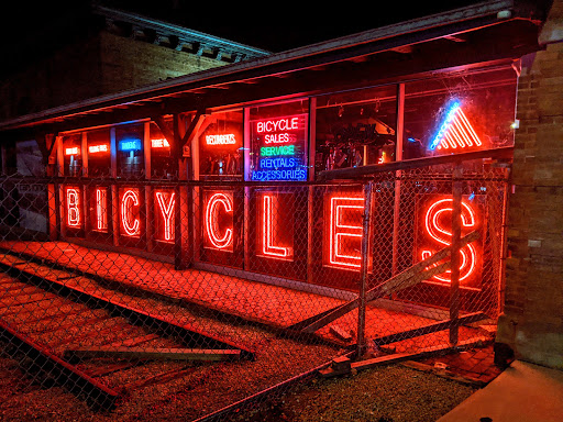 Bicycle Store «Motorless Motion Bicycles», reviews and photos, 640 W Washington Ave, Madison, WI 53703, USA