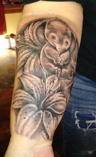 Explore san francisco tattoo ideas, creative tattoo ideas in Covington, available at Arts Ink Tattoo Studio