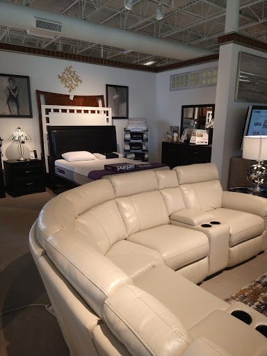 Furniture Store «Rooms To Go & Rooms To Go Kids Furniture Store - Miami International (Doral)», reviews and photos, 10623 NW 12th St, Doral, FL 33172, USA