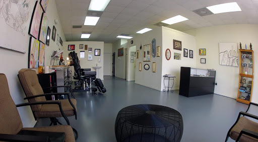 Tattoo Shop «Tiger Lotus Tattoo and Piercing», reviews and photos, 17230 S Tamiami Trail, Fort Myers, FL 33908, USA